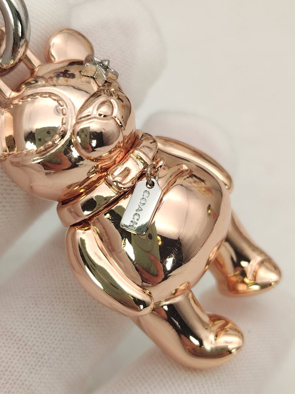 Coach Metal 3D Bear Bag Charm Key Ring Clip Rose Gold 87166 - Picture 3 of 8